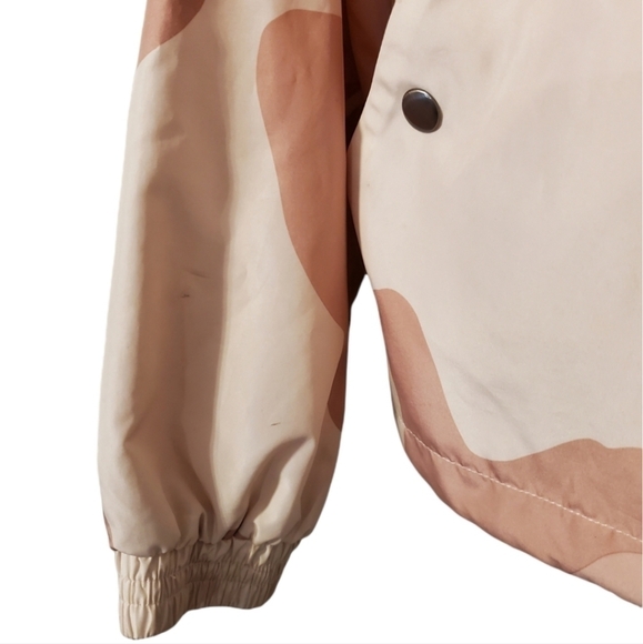 Light Pink Camo Windbreaker Sz Small - Picture 5 of 7